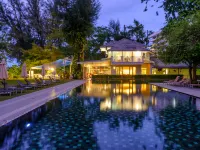 Lone Pine, Penang, a Tribute Portfolio Resort バトゥ・フェリンギのホテル