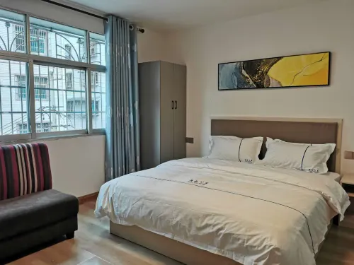 Duyunqingyue Apartment
