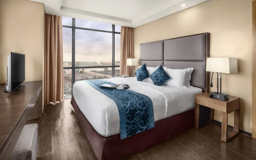 Golden Phoenix Hotel-Manila