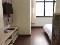 上海帝居精品酒店 - 豪华大床房