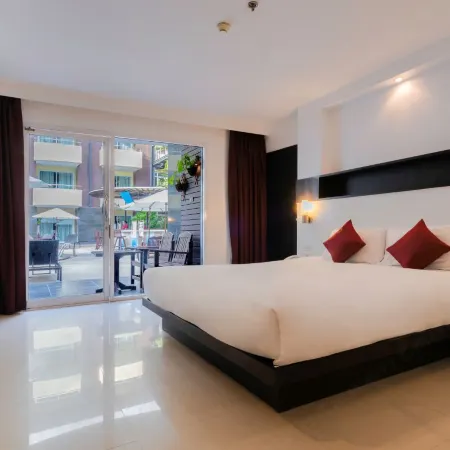 Baron Beach Hotel