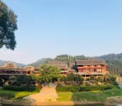 Tongdao Zhisongbai B&B