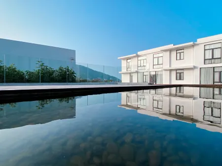 Zhoushan Baisha Island Moling Youshe Island Resort Отели рядом с достопримечательностью «zhang zhou wan»