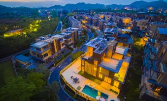Binsley Hot Spring Holiday Villa