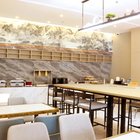 Magnolia Hotel (Hefei Lujiang County Inner Ring North Road)