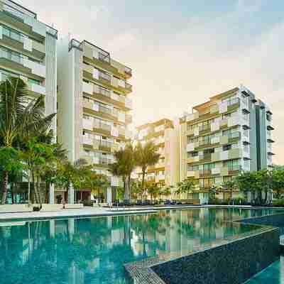 By the Sea Suites - Sdb Host Hotel Exterior