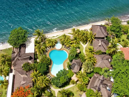 Thalatta Resort