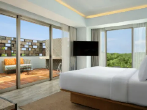 อลอฟท์ บาหลี เซอมินยัค โรงแรมในบาหลี