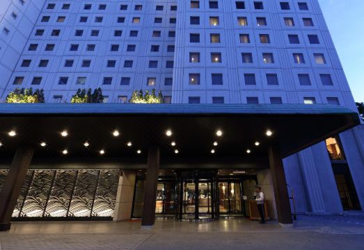 3. 니시테츠 그랜드..