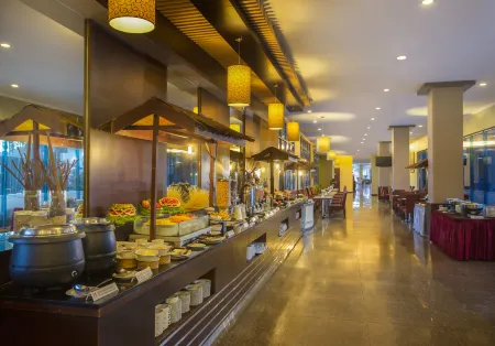 Swiss-Belhotel Merauke Отели рядом с достопримечательностью «MONUMEN KAPSUL WAKTU»