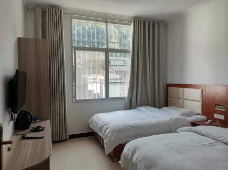 Guangwumountain great home in the mountain Отели в г. Наньцзян