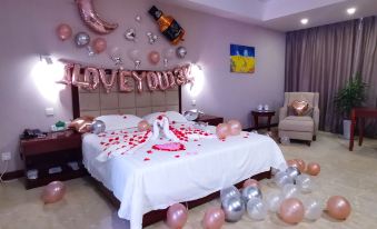 Yinhe Hotel