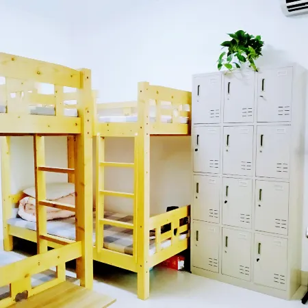 Muse Youth Hostel (Nanning Railway Station)
