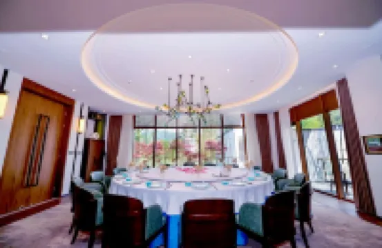 Youfeng Laiyi Hotel
