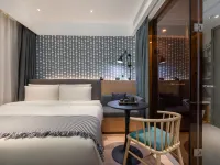 فندق سيتي نوت شيونو لايت (متجر محطة مترو قوانغتشو تييو شيلو) Hotels near مول تي