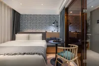 CityNote Hotel (Guangzhou Tiyu West Road Metro Station) Hotels near folli follie