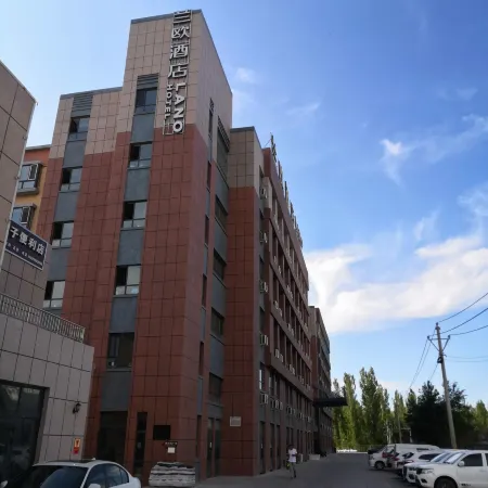 Lano Hotel (Jinghe Ecological Park)