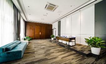 Peng Ke Boutique Hotel (Shenzhen Baoneng Center Sungang Subway Station Branch)