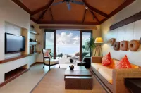 Crimson Resort and Spa Mactan - 5-Star