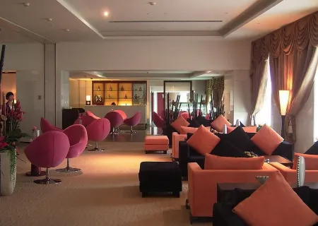 Yue Xiang Wuchuan Hotel Отели рядом с достопримечательностью «Chenlanbin Former Residence»