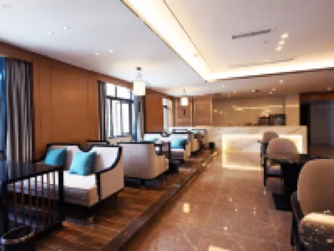 Chengsheng Derong Hotel Hotels in Derong