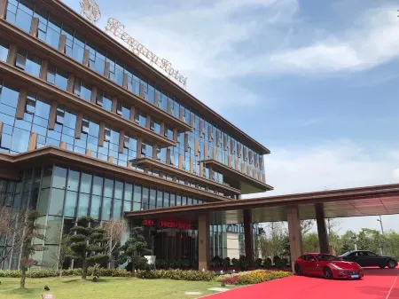 Hengxu International Hotel Отели рядом с достопримечательностью «Colorful Waterfall»