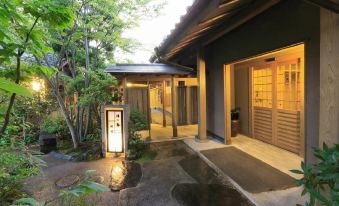 Yufuin Onsen Hinoharu Ryokan