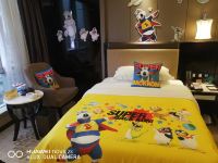 维纳斯皇家酒店(梅州皇家名典店) - 高级亲子双床房