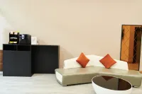 Home Ease Hotel (Longhua Xingzhou Plaza Store)