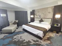 Railway Grand Hotel Hotels in Xiangyang