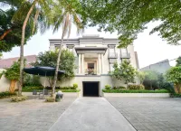 Home 899 Patal Senayan - Pensions