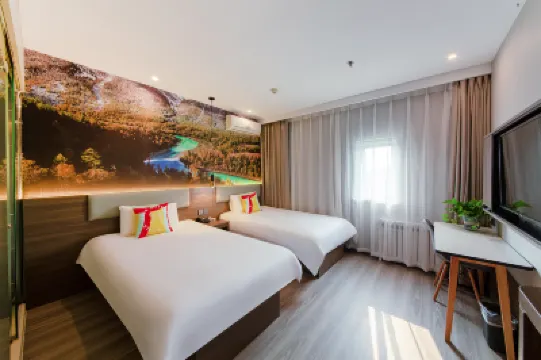 Pai Hotel (Shijiazhuang Railway Station Normal University Hongqi Campus Store) Hotel di 