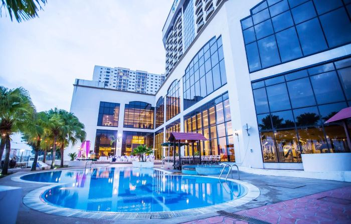 Grand Riverview Hotel