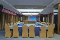 Royal Palace Hotel(Yangtze River Night City Store) Hotels in Ma'anshan