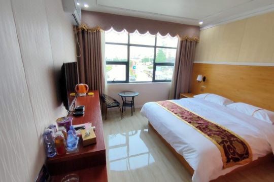 广西,龙州,独山路高祥小区h座118显示地图 开业:2019桂龙商务酒店座落