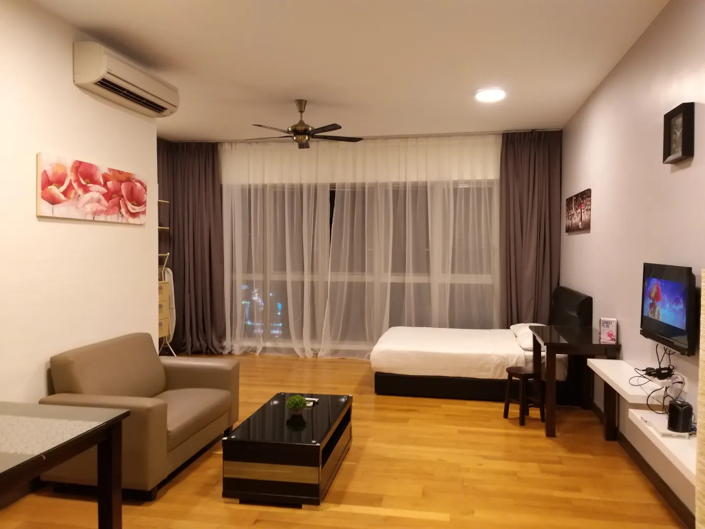 Regalia Residence @ KLCC View Sky Pool by MC Phòng Photos