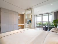 三亚海棠湾艾弗瑞国际度假公寓 - 静谧园景大床房