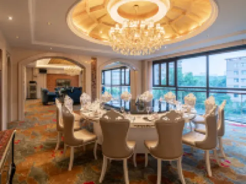 Luxury Blue Horizon Hotel (Wuxi Huishan Wanda Plaza) Hotels in Wuxi