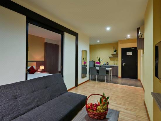 Metra Square Melaka Mitc Summit Melaka Ayer Keroh 2021 Room Price Rates Deals Address Review Trip Com