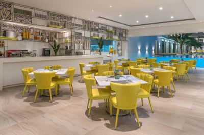 レストラン アストリア カレントの写真