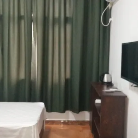 Tongxiang Shiguang Apartment