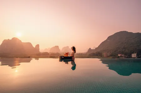 LS Hotel (Guilin Liangsu) Отели рядом с достопримечательностью «Totem Ancient Trail»