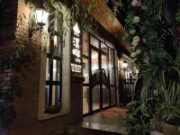 Yishui Riverside Creative Inn - balcony