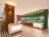 Jinjiang Inn (Haikou Qilou Old Street Dongfeng Bridge Branch) Hotels near Meilan