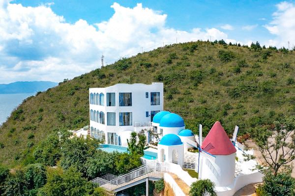 抚仙湖25度蓝酒店