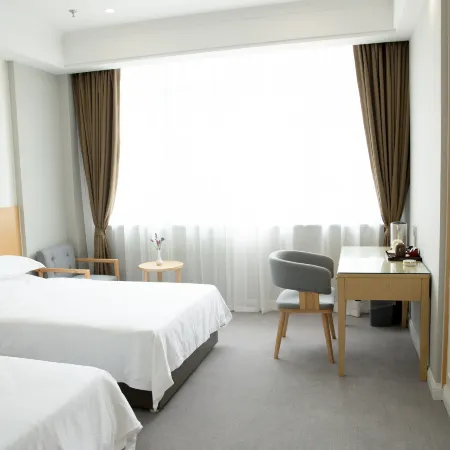 Xinhua Hotel