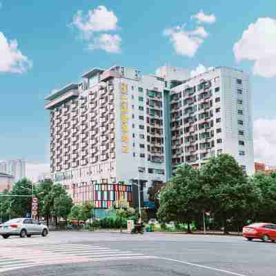 七瑞智慧酒店(益陽城市學院店) Hotel Exterior