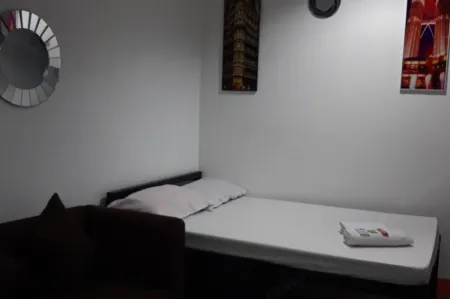 Hotel de Bruce Koo Отели в г. Дигос