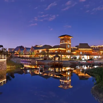 Z Hotel (Kunming Dianchi Shenghuo Meixue) Các khách sạn gần Kunming Daguan Park