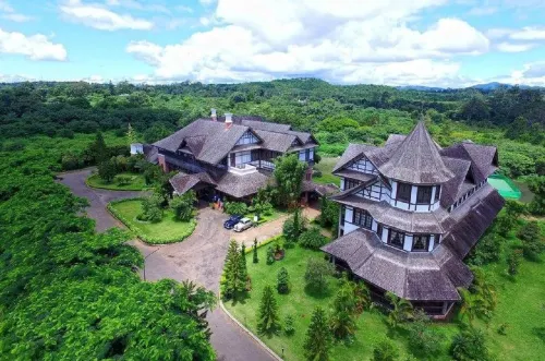 Aureum Palace Hotel & Resort, Pyi Oo Lwin - 5-Star